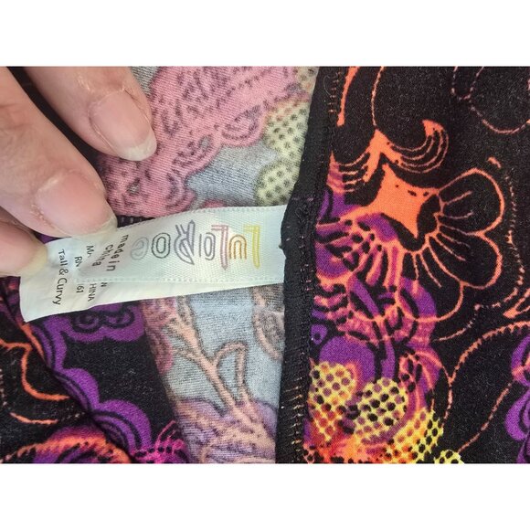 Lularoe Tall & Curvy Leggings Blue & Black Geometric And Floral Print Soft Stret - Picture 4 of 6